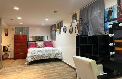 Garden Suite 30 Mins to NYC, Mins to EWR, Prudential Center, NJPACK - Foto 1