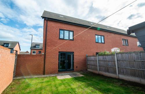 3BR House Perfect For Contractors By Hyped Properties Short Term Rental Agency Shirebrook With Free Parking - Foto 24