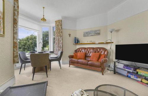 Sea View Home in lovely Ogmore-by-Sea - Foto 9