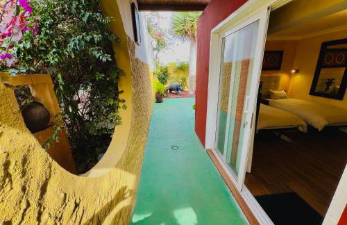 Villa con piscina climatizada y vistas al mar - Foto 29