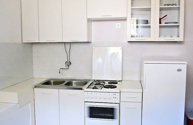 Apartment Serene Step From The Sea, Sleeps 5 - Foto 6