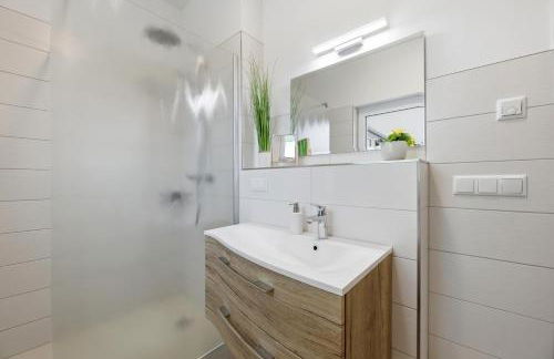 Ferienwohnungen "Godewind", Appartements mit Balkon oder Terrasse - Foto 55