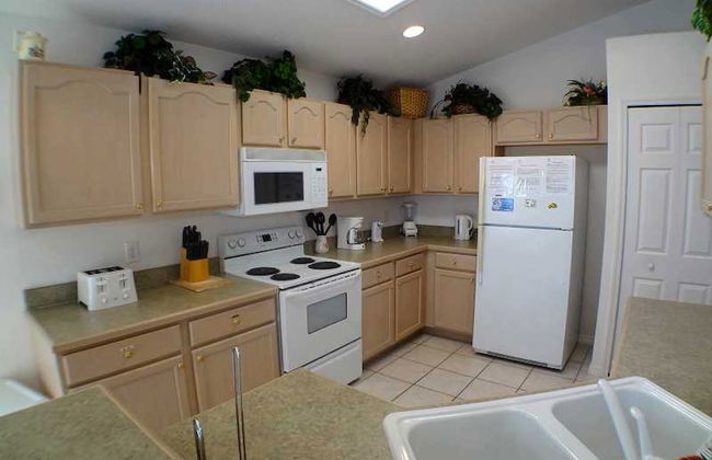 4BR 3BA Home in Indian Creek by CV-2675 - Foto 13