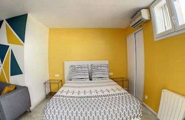 SUPERBE STUDIO HYPER CENTRE TOUT ÉQUIPÉ WIFI NETFLIX 2PERS - Foto 6