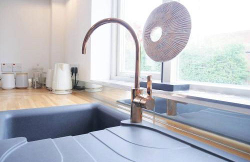 The Croft a lovely town house in the centre of Holt with free PARKING for two cars - Photo 20