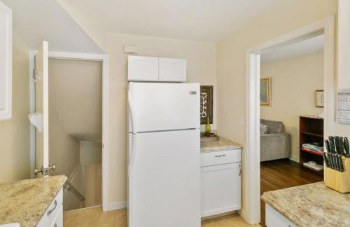 Downtown Libertyville Duplex Near Naval Base - Foto 7