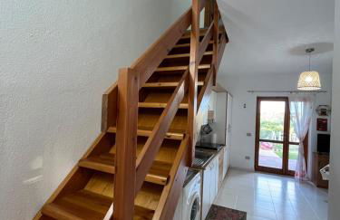 Villetta MP casa sviluppata su due piani con doppia veranda e parcheggio privato - Foto 55