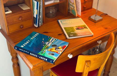 Gîte indépendant pouvant accueillir jusqu'à 6 personnes, situé dans une forêt - Foto 13