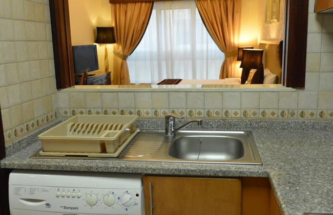 Al Manar Hotel Apartments - Photo 22