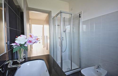 Legnoncino Holiday Home- Lake Como - Photo 33