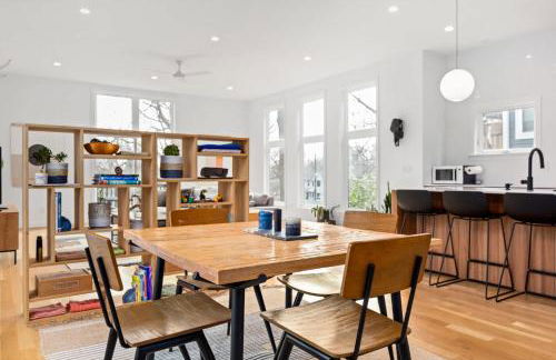 Modern Amenities Downtown - Raleigh Craftsman - Foto 11