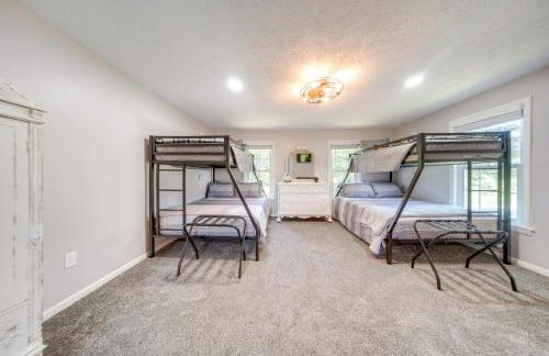 Pet-Friendly Centerville Home with Fire Pit and Grill - Foto 9