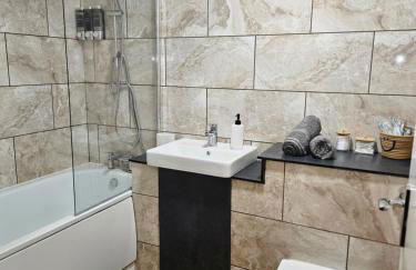 Bright & Modern Battersea Apartment, Free Parking & Fast Wi Fi - Foto 50