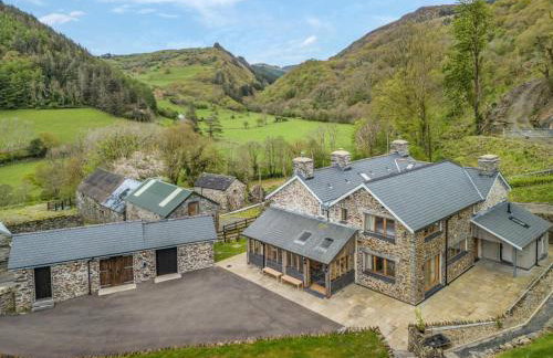 4 Bed in Derwenlas oc-c29244 - Foto 1