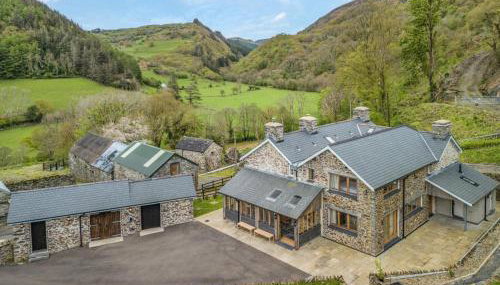 4 Bed in Derwenlas oc-c29244 - Foto 1, Other