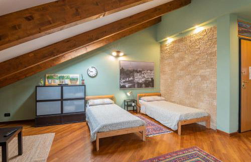 STAGABIN La Mansarda Panoramica Un Rifugio di Eleganza e Tranquillità - Foto 4