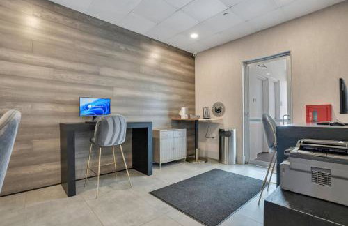 2 Bdrm Penthouse with Billiards - Foto 45