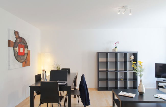 ZH Kreuzplatz I - Hitrental Apartment - Foto 11