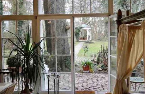 Köthen Zentrum Apartment mit Park am Europa Radweg - Foto 1