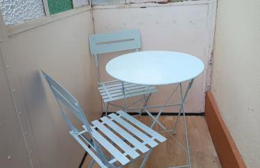 A l'Ombre du Lilas II - terrasse - Possibilité spa privatif sur place - Foto 10
