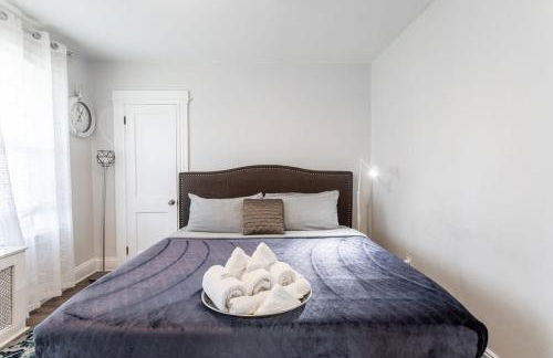 Spacious&Gracious- 5BR Fam-Friendly near I95&Shops - Foto 17