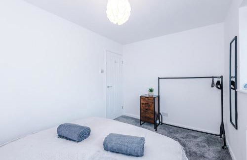 Stylish 2BR House for 4 in Manchester with Parking - Foto 23