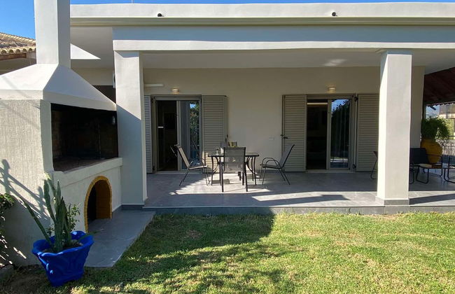 Kalamata Garden Haven - Escape Amidst Greenery - Foto 23