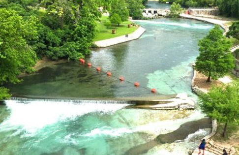 Comal Inn - Photo 25