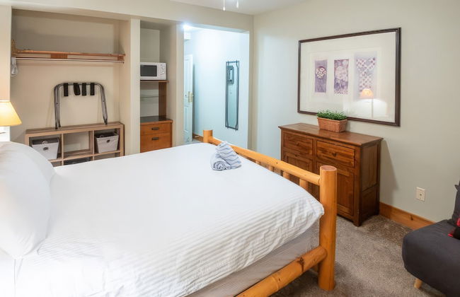 Timberline Lodges by Fernie Lodging Co - Photo 38