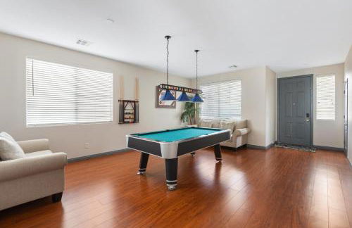 3000sqft House 8beds 3bath Pool jacuzzi Bbqj - Foto 14