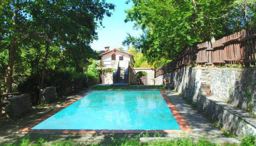 Holiday Home in Migliorini with Pool & Nature - Foto 2