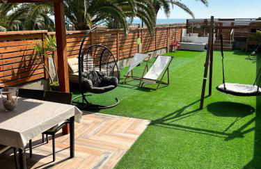 Casa en primera linea de playa - Photo 1