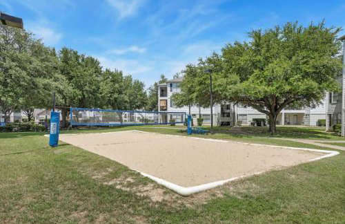 Prime Location, 2 mins to Airport, 5 mins to Dwntn - Foto 73