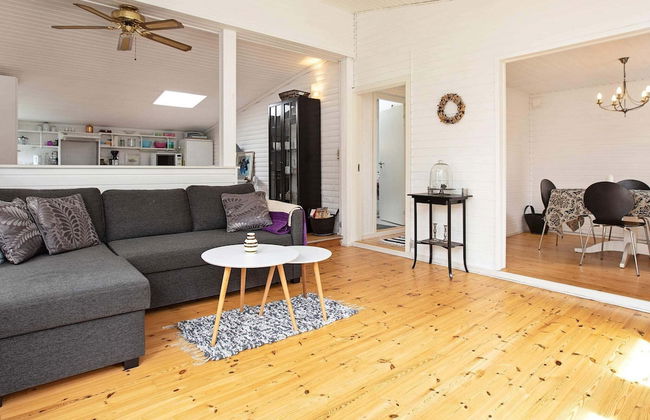 6 Person Holiday Home in Follenslev - Foto 6