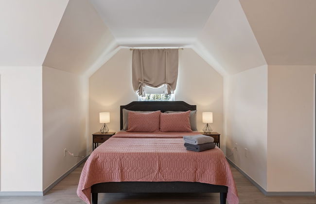 Amazing Vacation House In Poconos~hottub~game Room 6 Bedroom Home - Foto 9