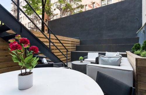Luxury 3BR Duplex w Private Patio in Upper East - Foto 32