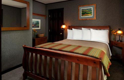 Riverfront Cabin Rental with a Private Beach on Youghiogheny River near Pittsburgh, Pennsylvania - Foto 7