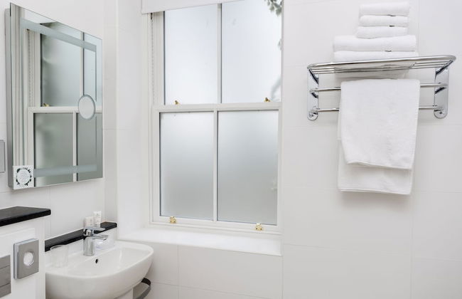 Thurnham Hall Resort - Photo 43