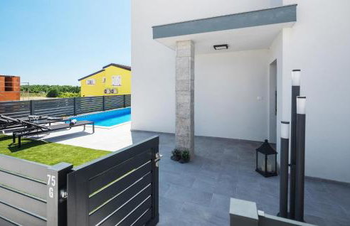 3 Bedroom Amazing Home In Musales - Photo 11