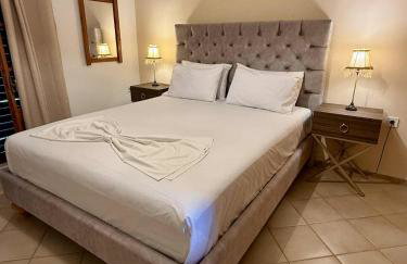 Evita Luxury Apartments - Photo 17