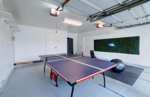 Modern Retreat Near Domain with Game Room and Gym - Foto 39