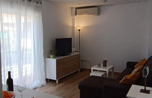 Apartamento Cenes Vega con Piscina y Parking - Foto 1