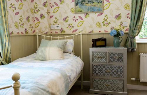 Admiral's Cottage - Photo 7