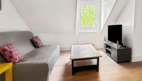 Charmant studio - vue parc- proche transports - Foto 5