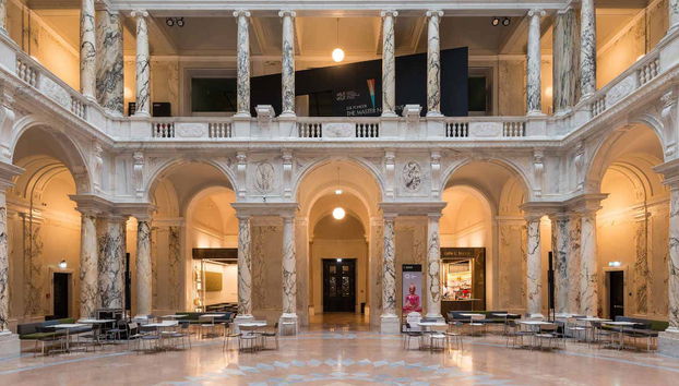 Weltmuseum's interior