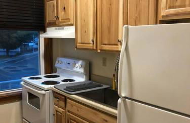 Small Town Hideaway - Photo 33