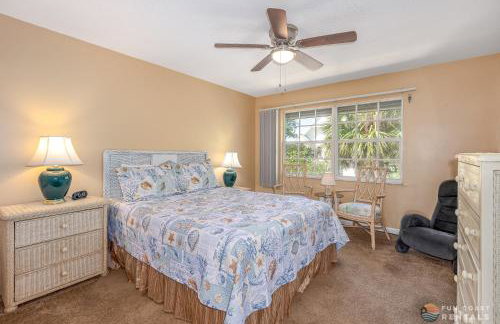 STEPS from Flagler Avenue! Charming Home with Private Garage and Full Kitchen! - Foto 4
