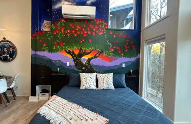 Firefly2 - luxury lakeside treehouse with hot tub - Foto 10
