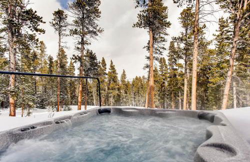 Serene Mountain Cabin Nestled Amongst the Pines - Alpenhaus - Foto 24