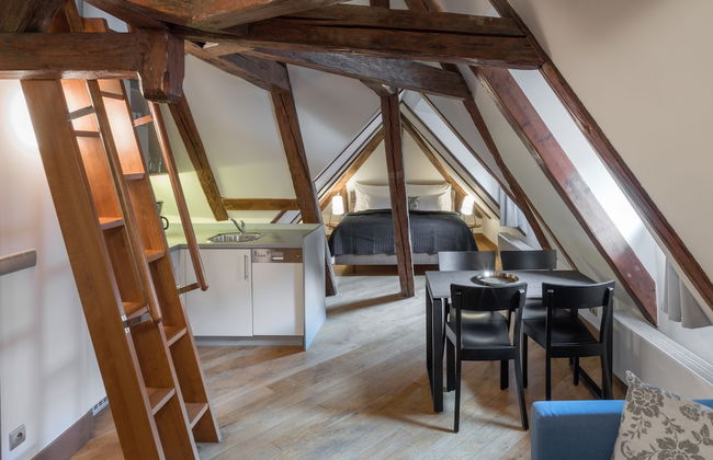 3 Epoques Apartments by Adrez Living - Foto 33